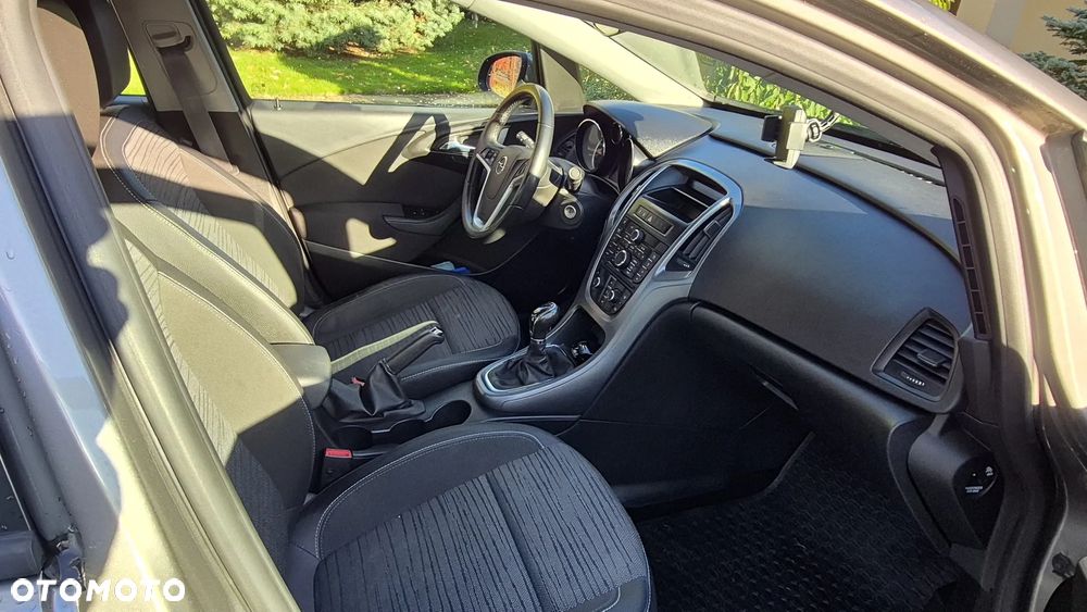 Opel Astra - 6
