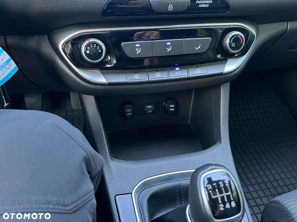 Hyundai i30 1.0 T-GDI Modern - 27