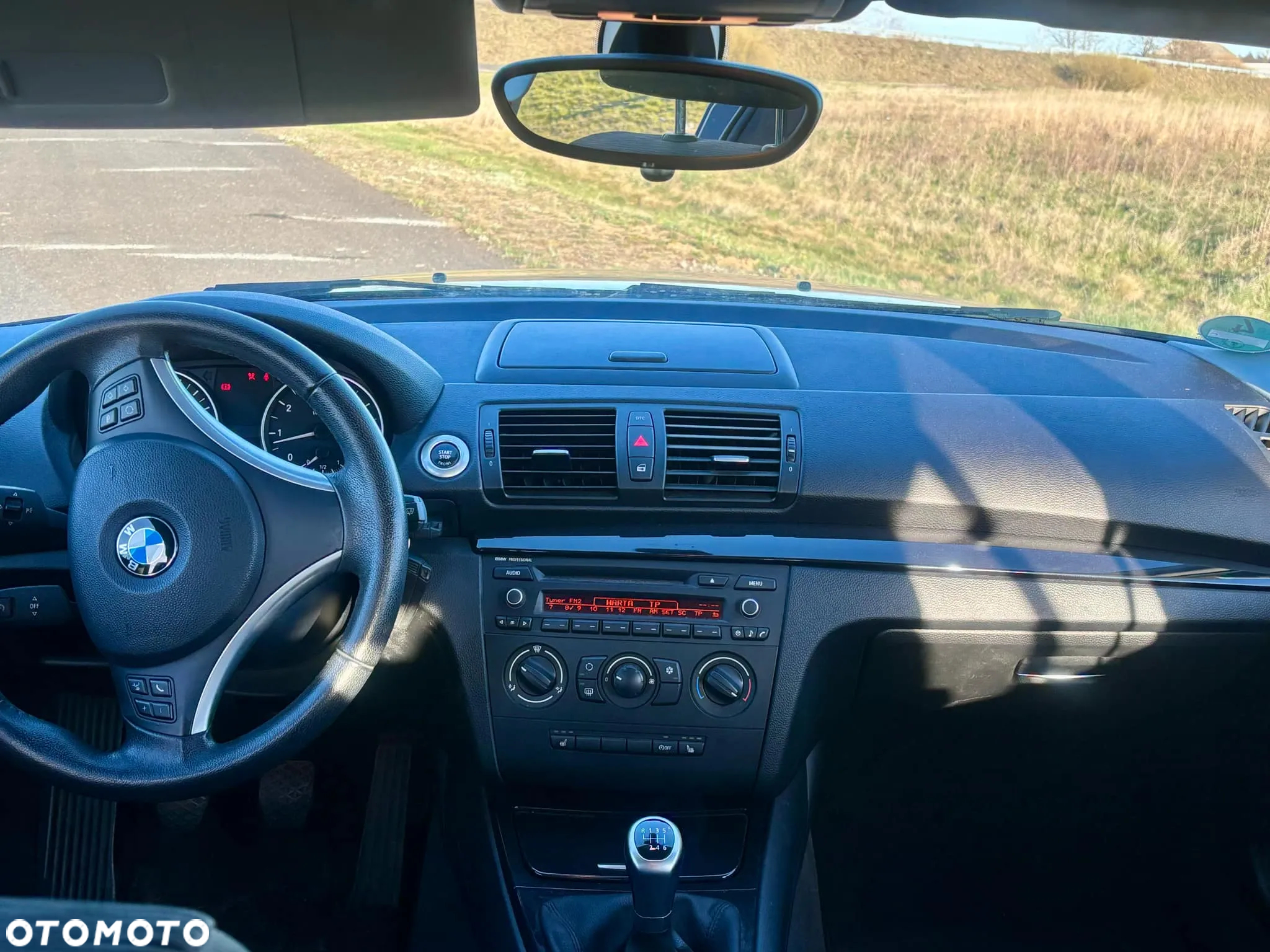 BMW Seria 1 116i - 8