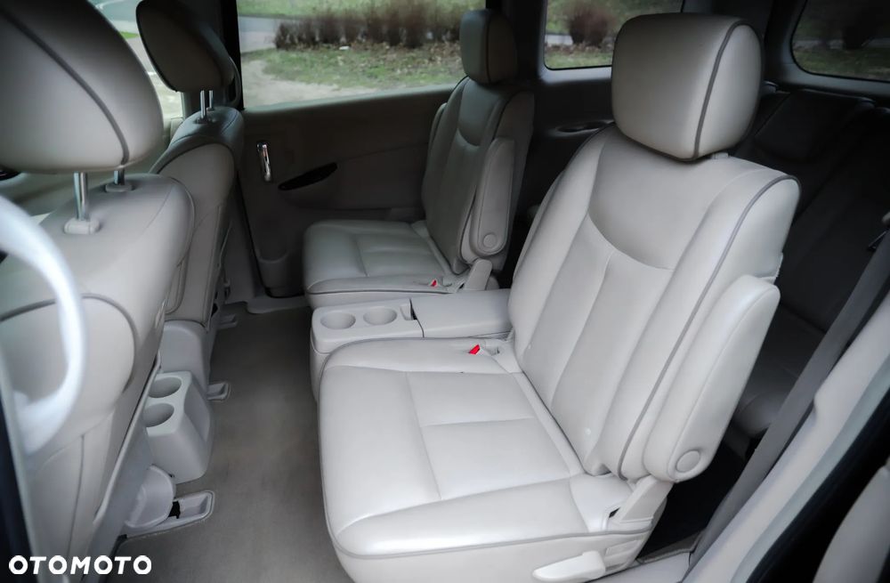 Nissan Quest 3.5 SL - 16