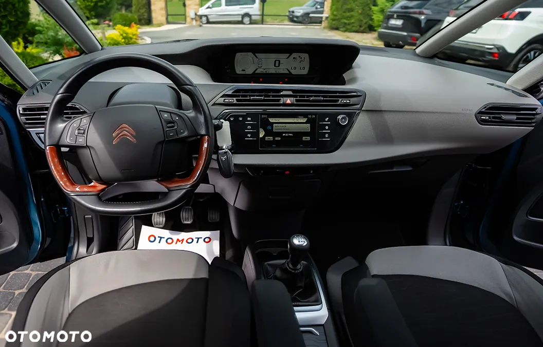 Citroën C4 Picasso PureTech 130 Stop&Start Attraction - 26