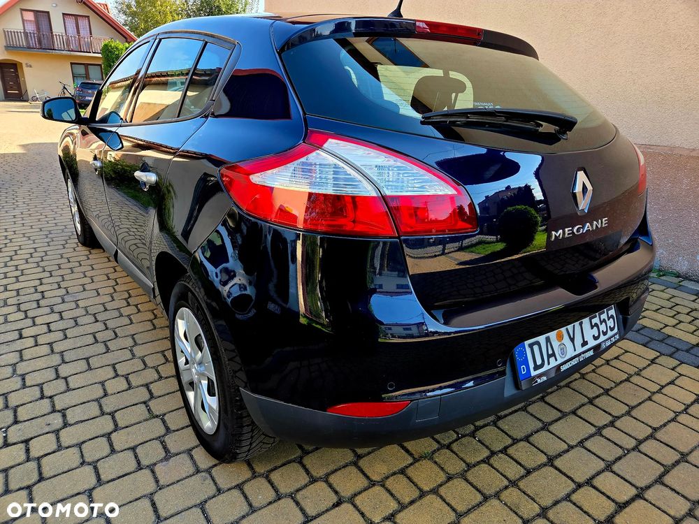 Renault Scenic 1.6 16V 110 Dynamique - 12
