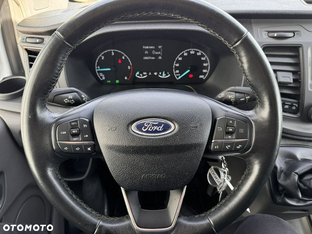 Ford Transit Custom - 28