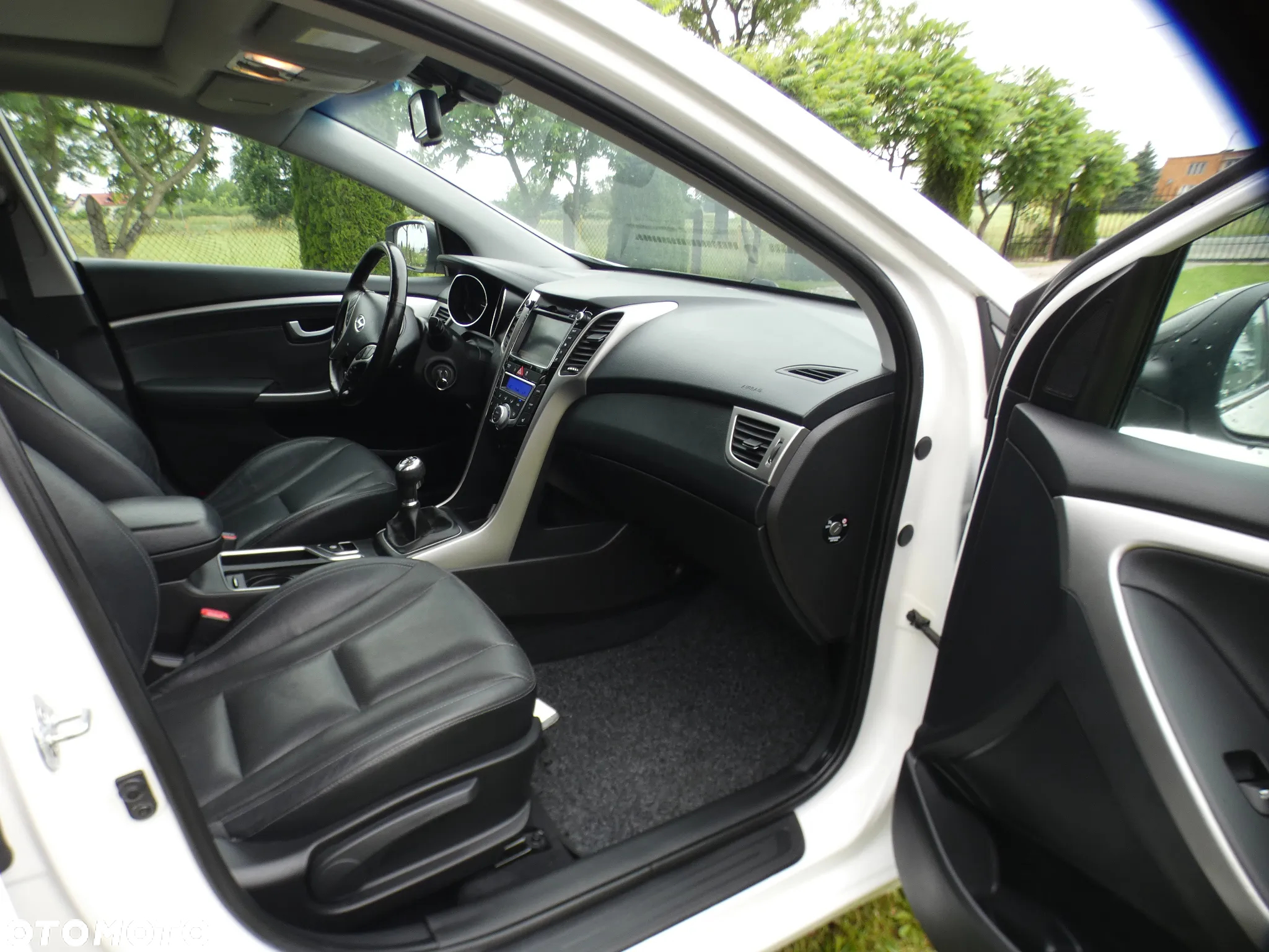 Hyundai i30 1.6 CRDi Comfort - 14
