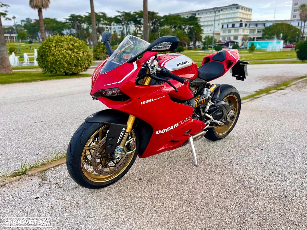 Ducati 1199 Panigale R - 2
