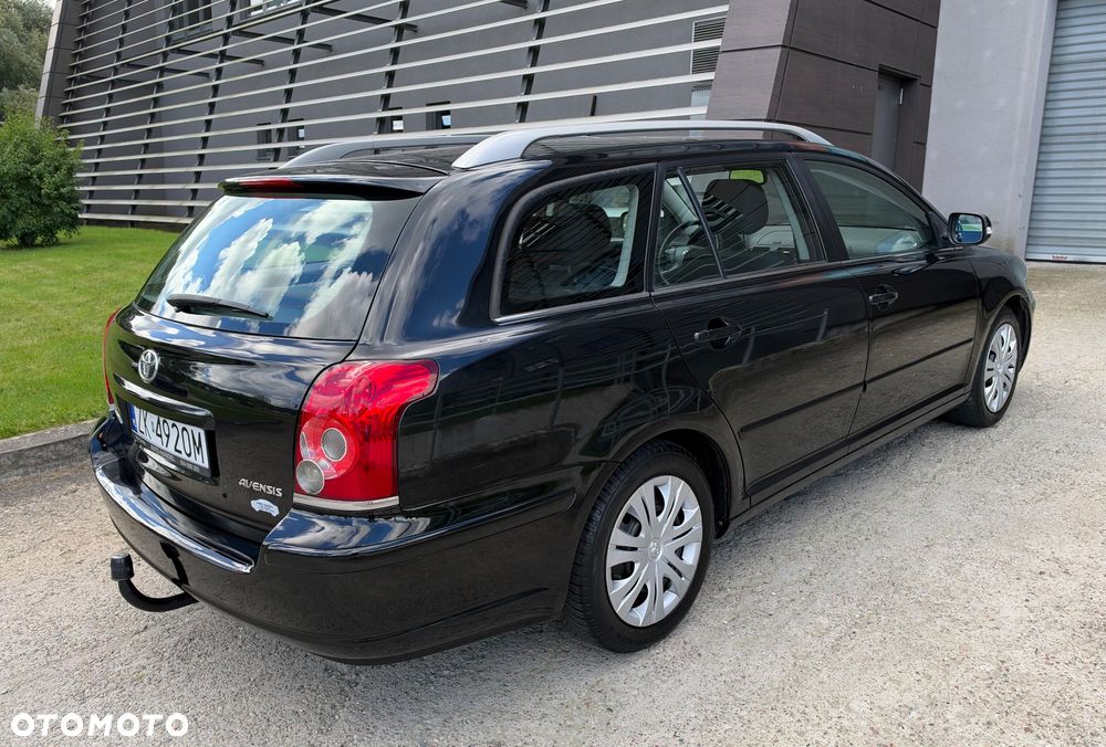 Toyota Avensis 1.8 VVT-i Sol - 6