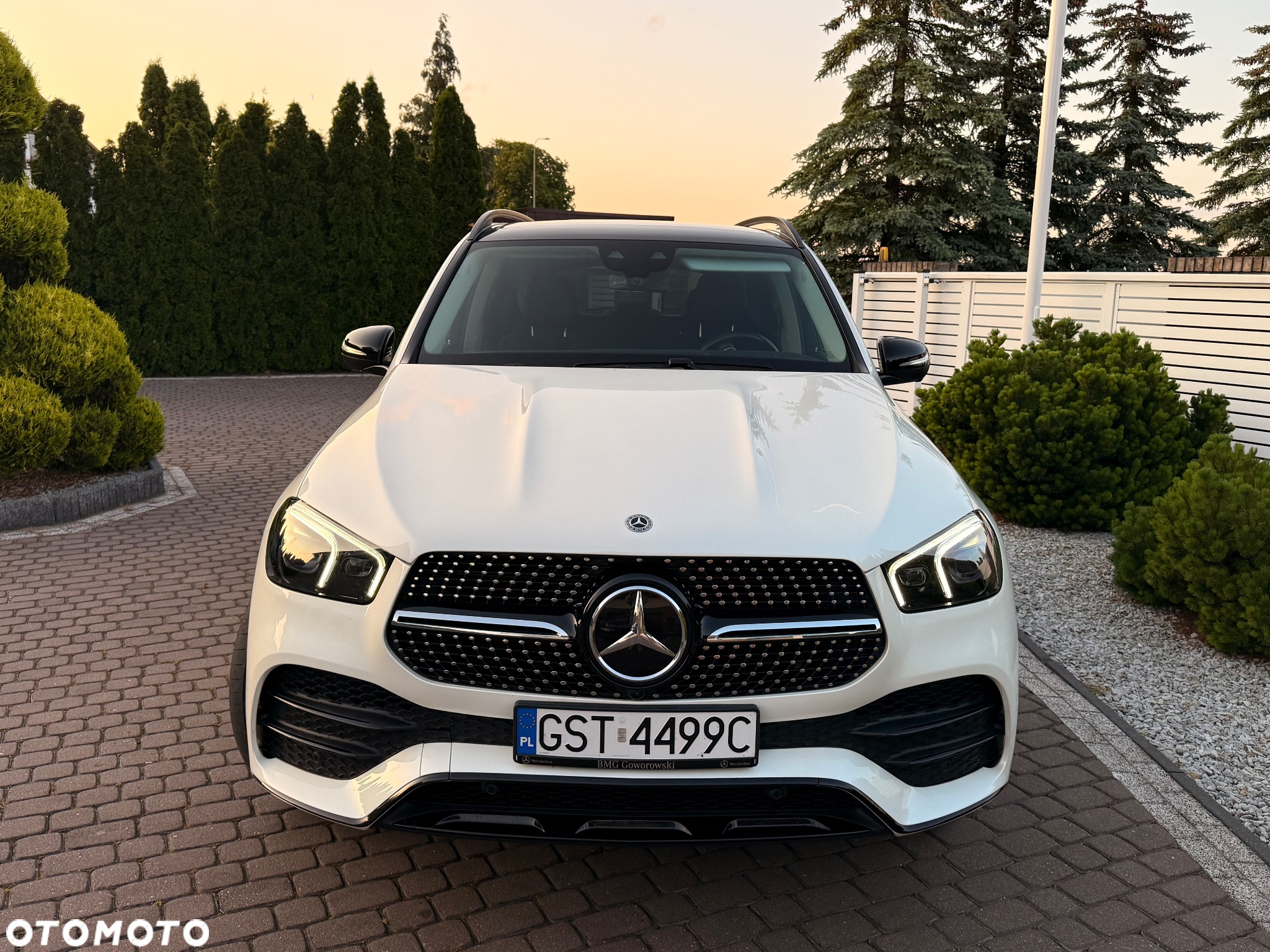 Mercedes-Benz GLE 300 d 4Matic 9G-TRONIC AMG Line - 3