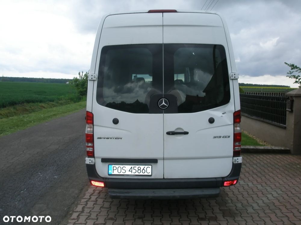 Mercedes-Benz Sprinter - 29