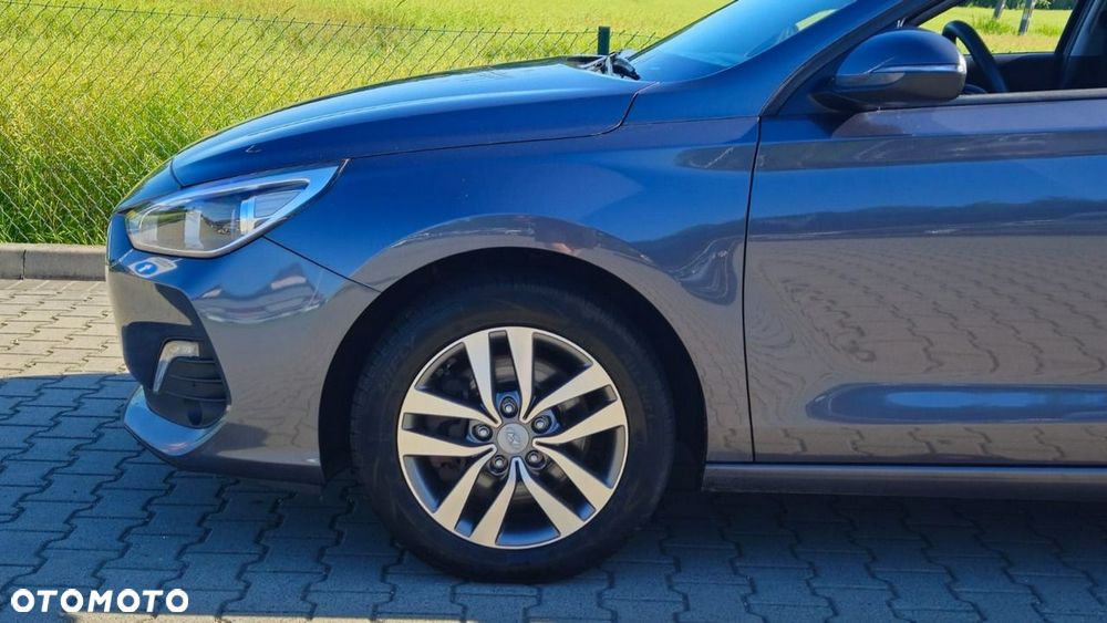 Hyundai i30 - 32