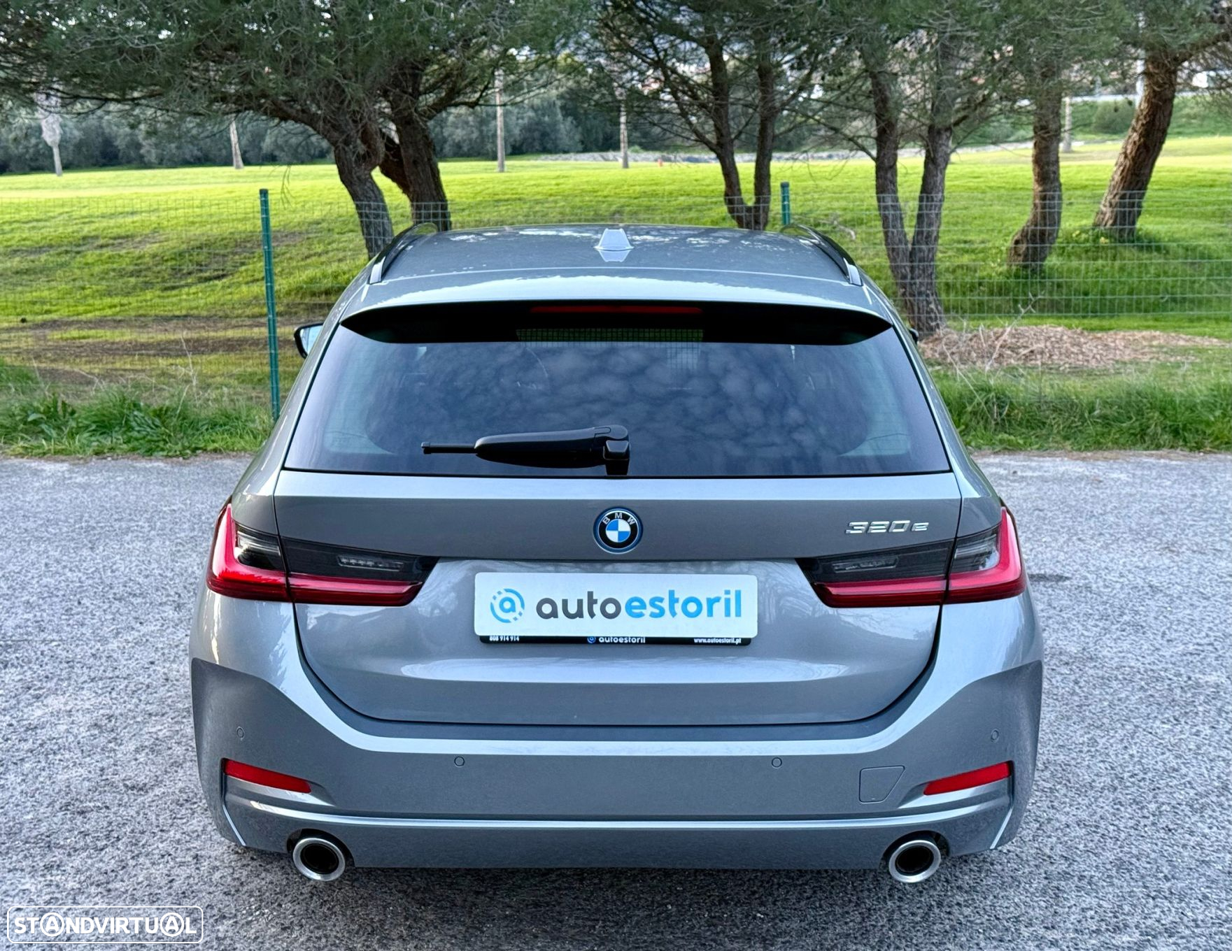 BMW 320 e Touring Corporate Edition Auto - 13