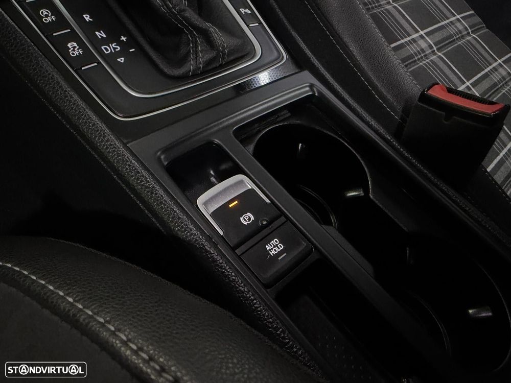 VW Golf 2.0 TDI GTD DSG - 15