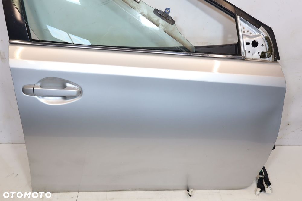 DRZWI PRAWY PRZÓD TOYOTA AURIS II LIFT 1.6 - 4