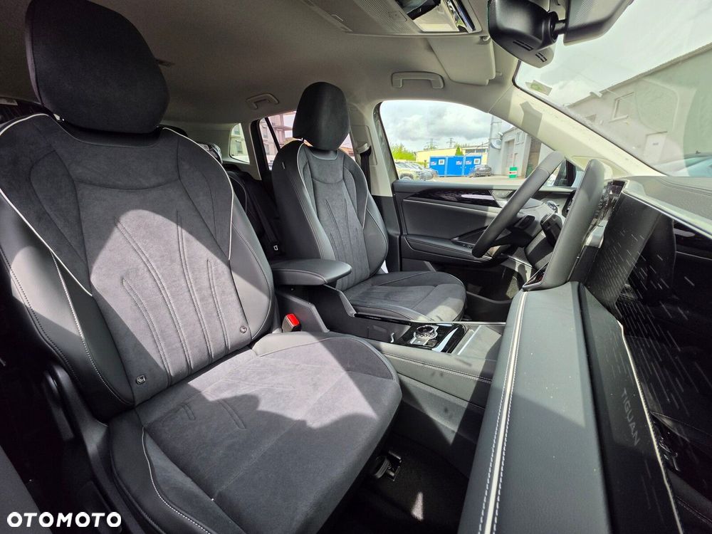 Volkswagen Tiguan 1.5 eHybrid PHEV 150kW Elegance DSG - 32