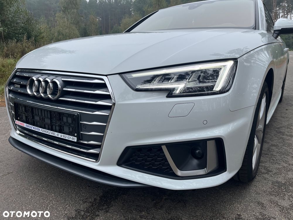 Audi A4 - 4