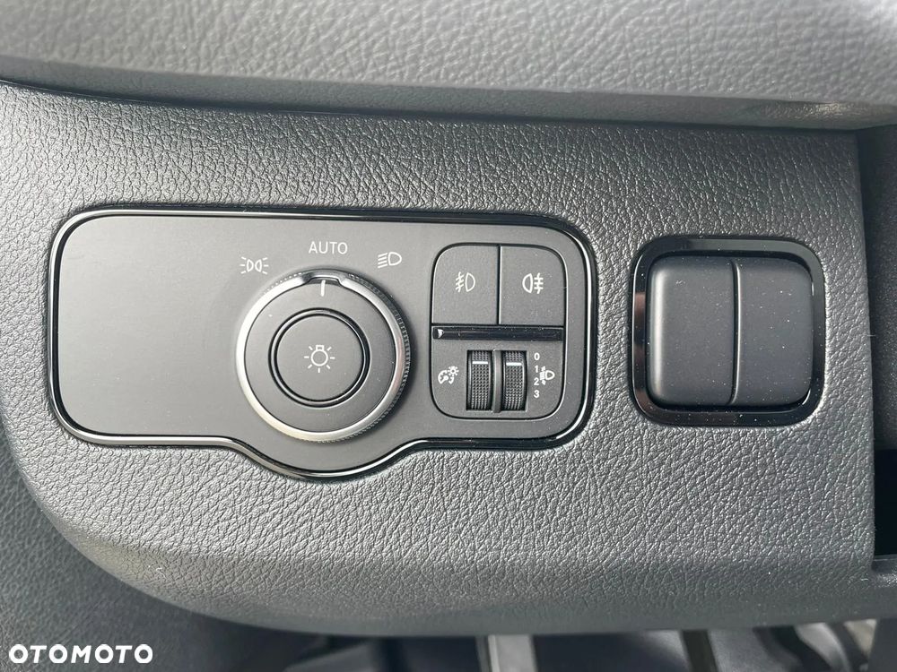 Mercedes-Benz Sprinter Podwozie - 12