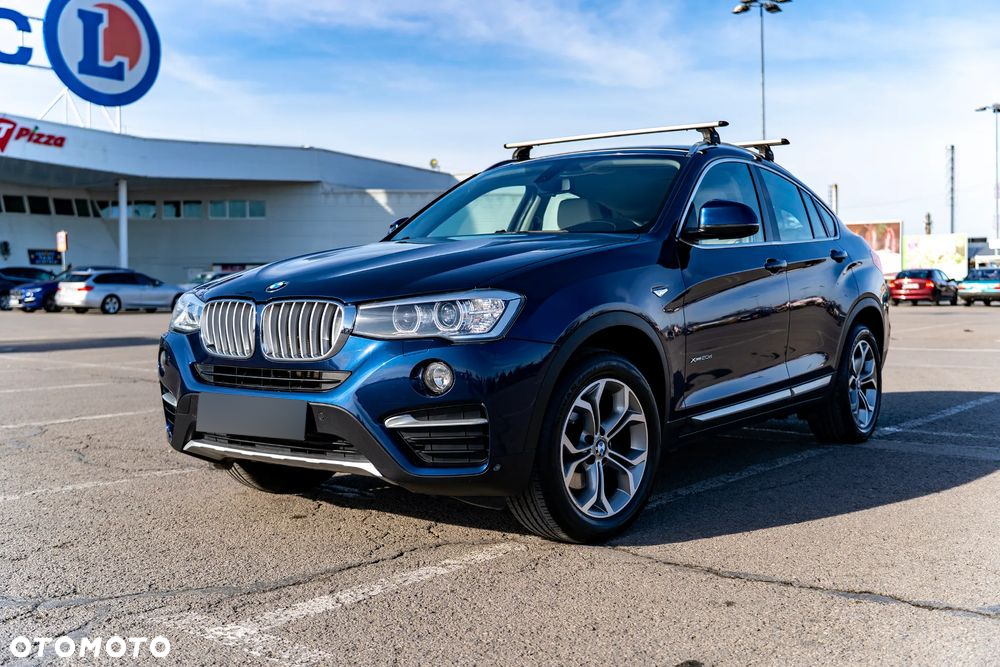 BMW X4 xDrive20d xLine - 30