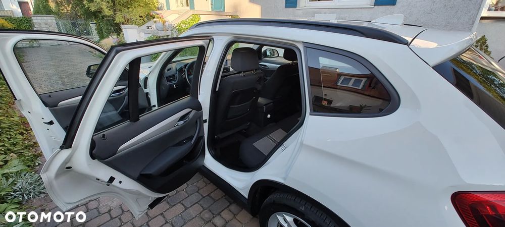 BMW X1 xDrive18d - 4