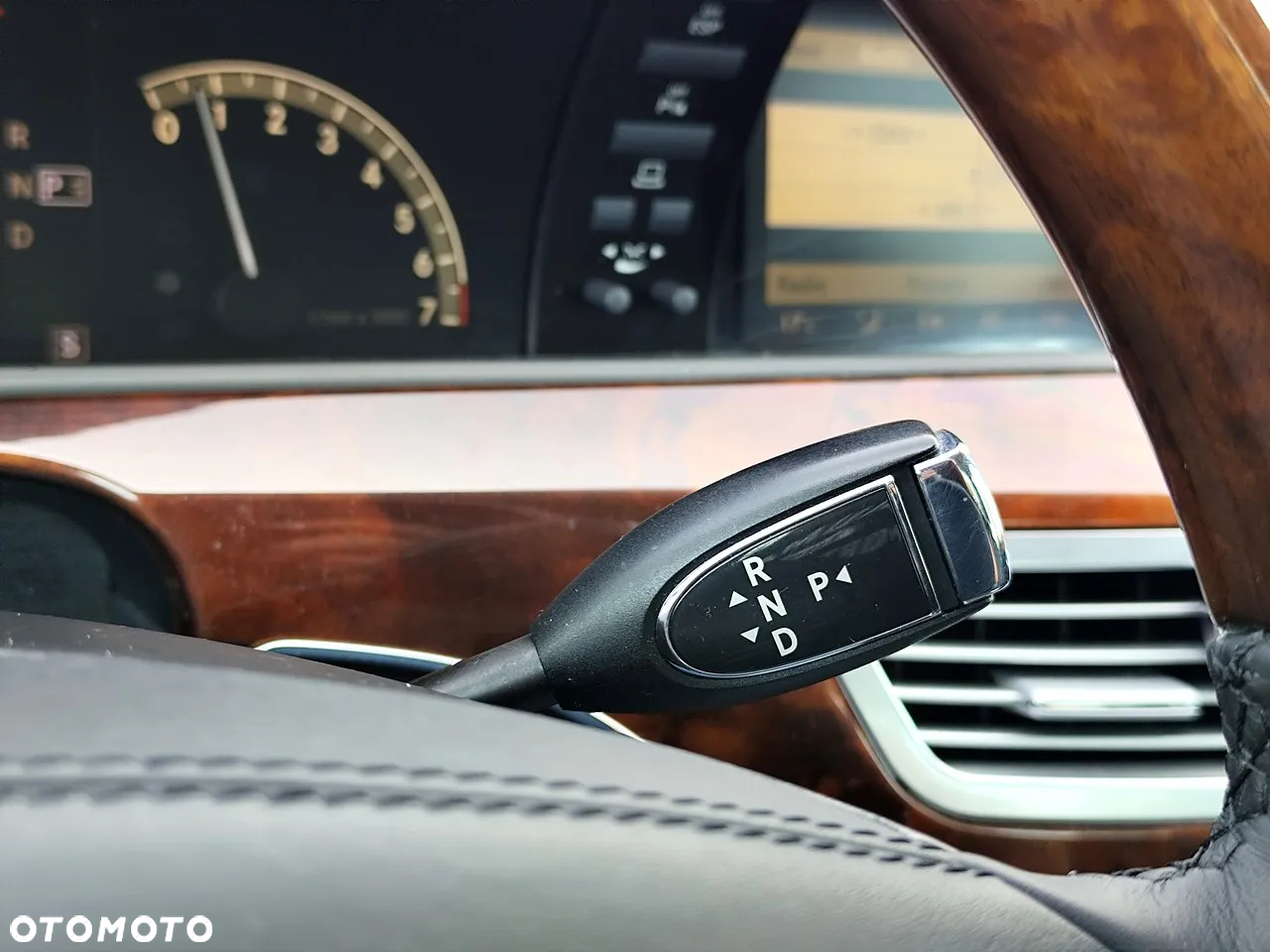Mercedes-Benz Klasa S 350 4Matic 7G-TRONIC - 22