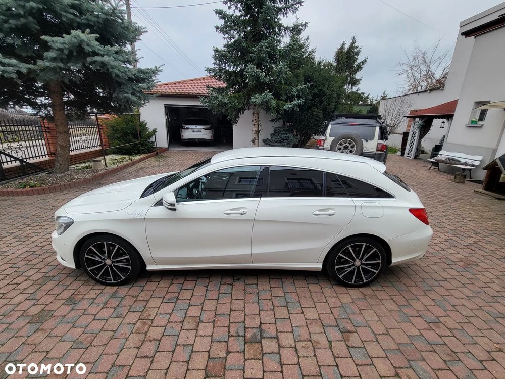 Mercedes-Benz CLA 200 - 13