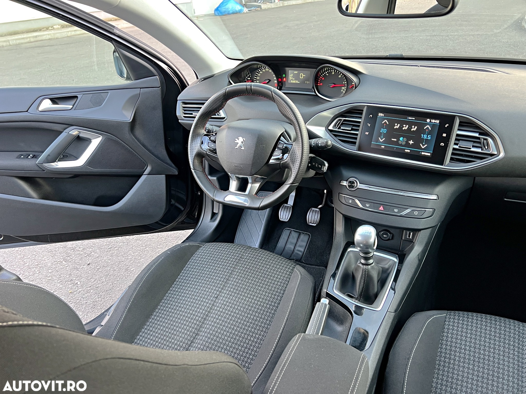 Peugeot 308 1.5L BlueHDI BVM6 Allure Pack - 4