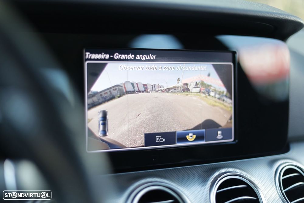 Mercedes-Benz E 220 d Avantgarde - 18