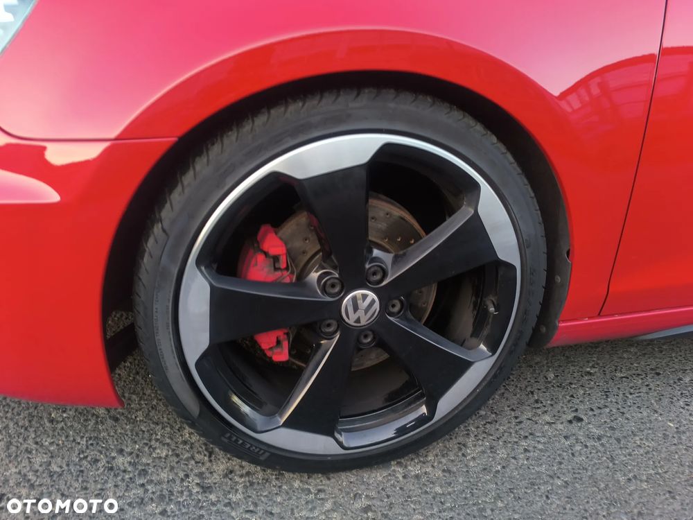 Volkswagen Golf 2.0 GTI adidas - 10