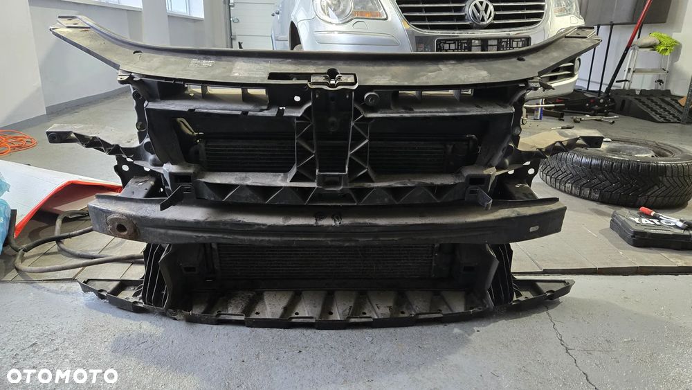 Pas przedni wzmocnienie chłodnice belka VW TOURAN I 1 LIFT - 1