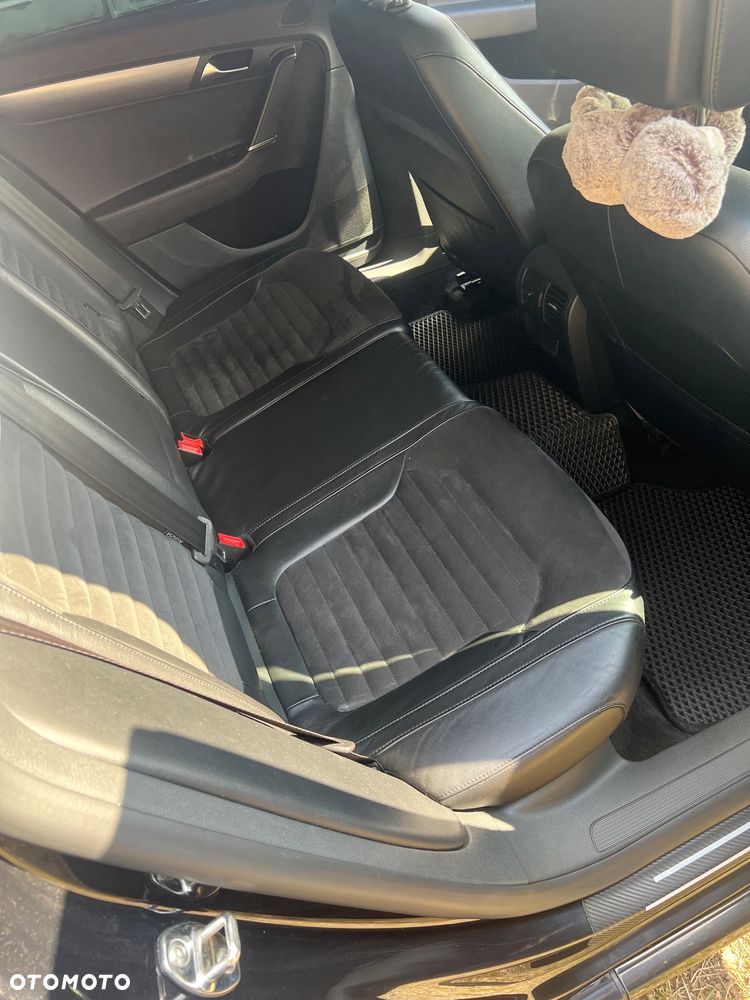 Volkswagen Passat 2.0 TDI Highline DSG - 9