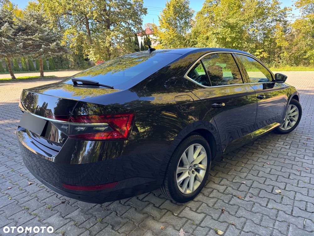 Skoda Superb 1.4 TSI Plug-In Hybrid L&K DSG - 2