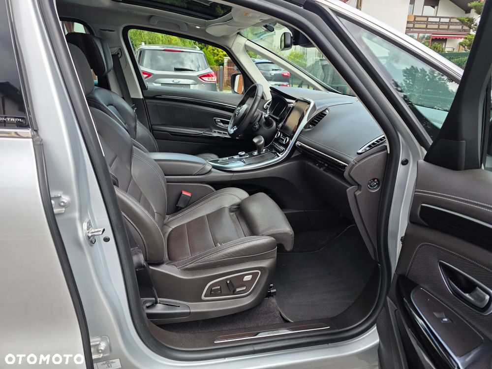 Renault Espace 1.6 dCi Energy Initiale Paris EDC - 6