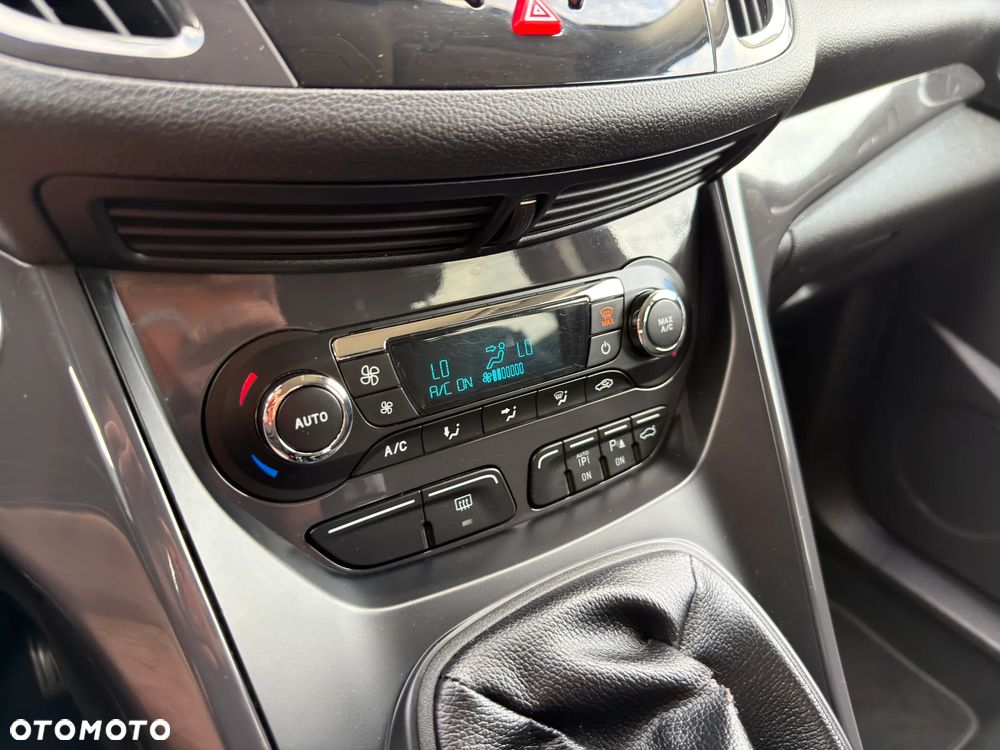 Ford Kuga 2.0 TDCi Titanium S - 29