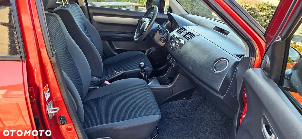 Suzuki Swift 1.3 Limited 25 - 8