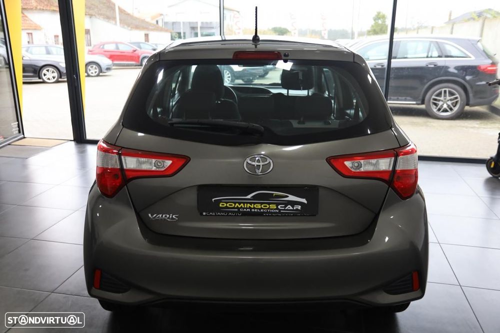Toyota Yaris 1.0 VVT-i Exclusive - 6