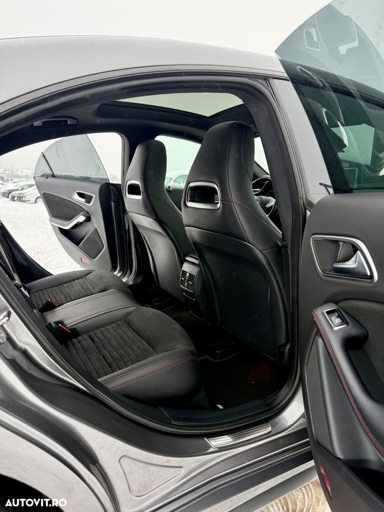 Mercedes-Benz CLA 220 d 7G-DCT AMG Line - 8