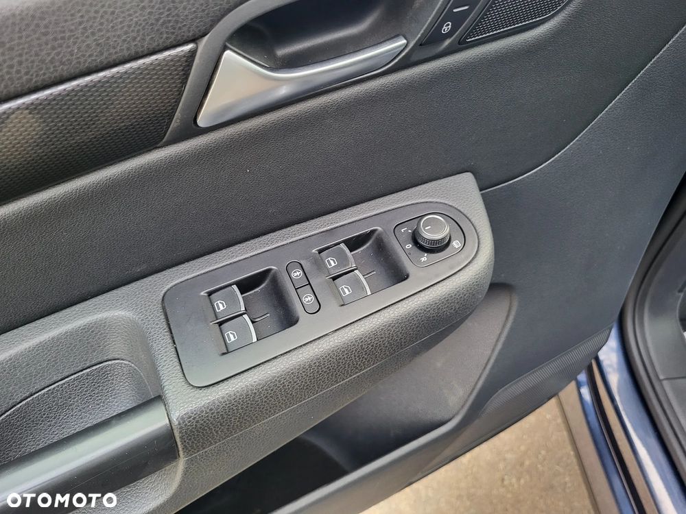 Seat Alhambra 2.0 TDI Ecomotive Crono Plus - 24
