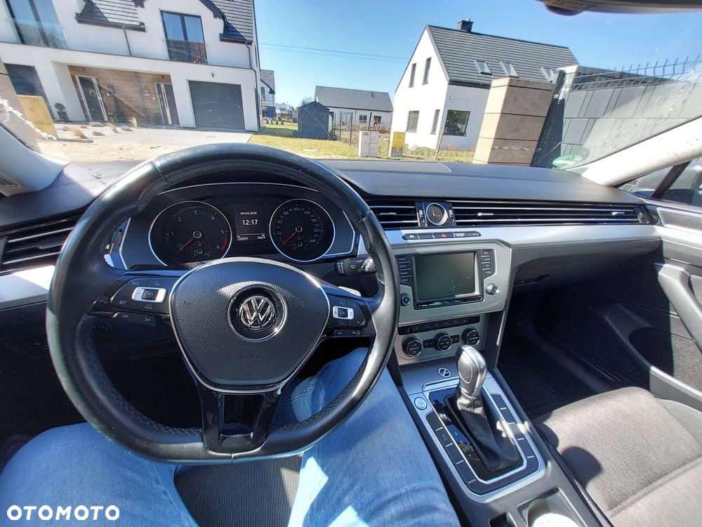 Volkswagen Passat 2.0 TDI BMT Comfortline DSG - 34