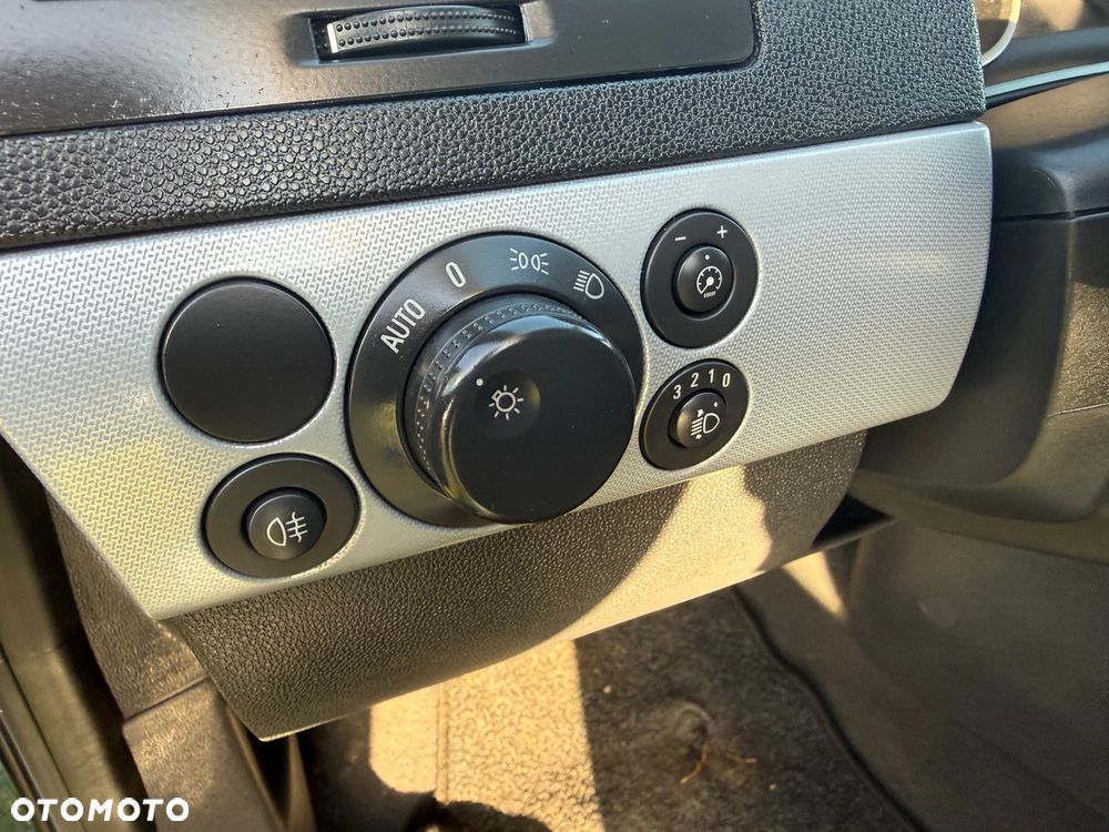 Opel Astra 1.6 Easytronic Edition - 16