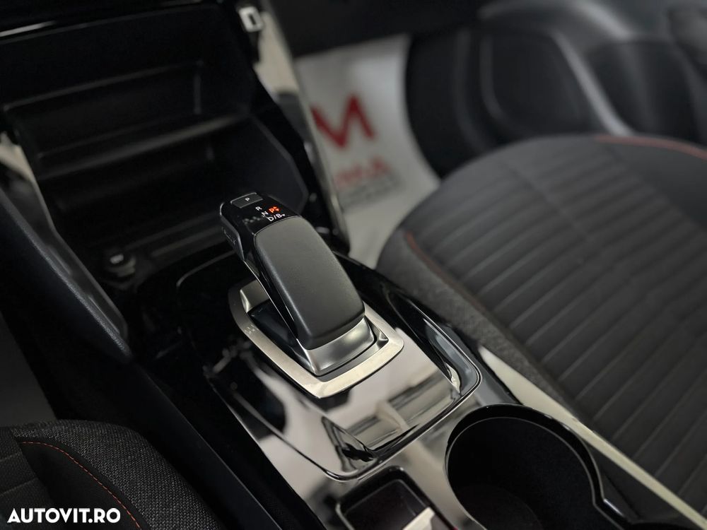 Peugeot 208 Elektromotor 136 Active - 19