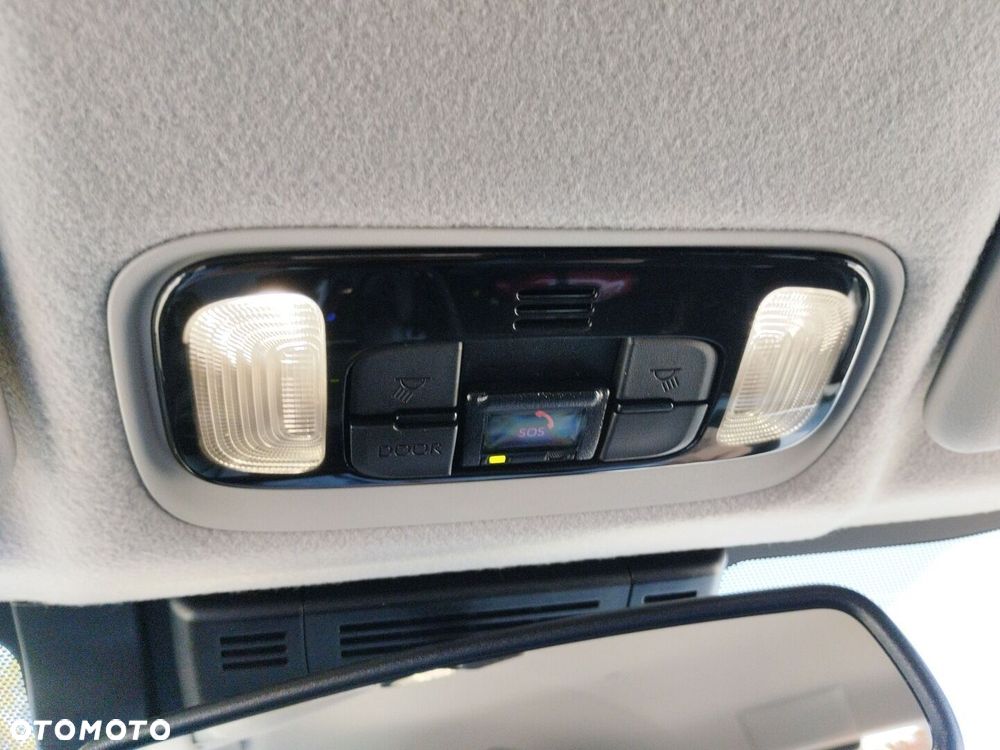 Toyota Yaris Hybrid 1.5 Style - 21