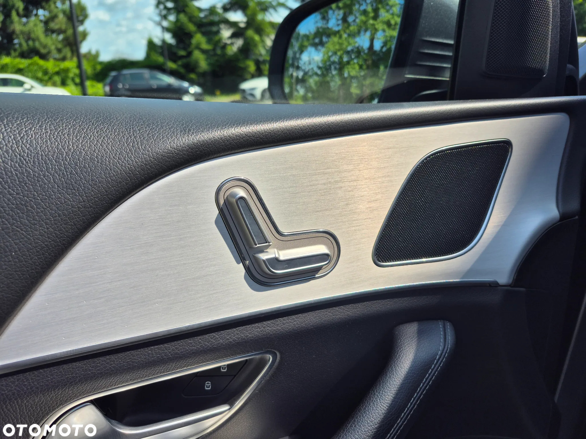 Mercedes-Benz GLE 300 d 4-Matic - 16