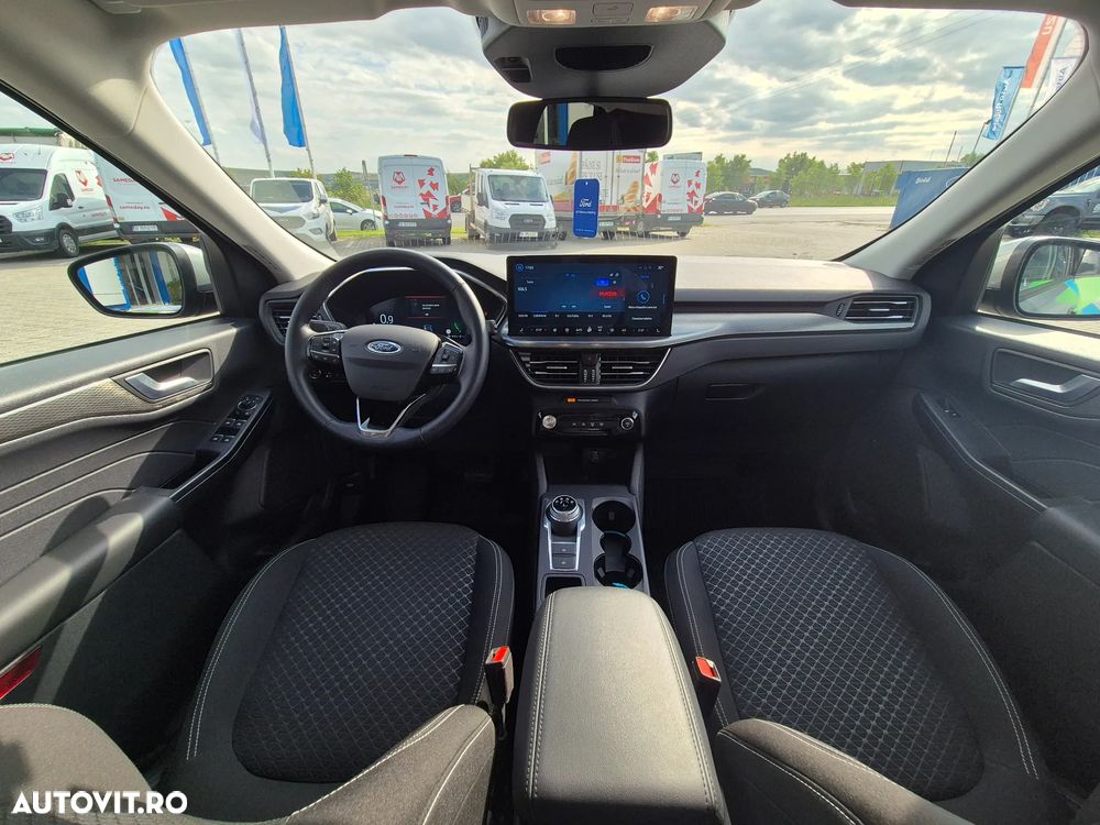 Ford Kuga 1.5 EcoBoost A8 FWD Titanium - 12