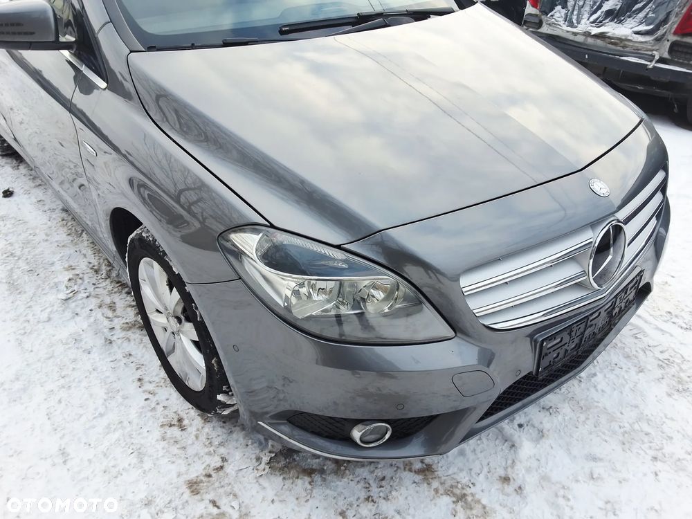MERCEDES B-KLASA W246 KOMPLETNY PRZÓD W ORYGINALNYM KOLORZE 787 Z 2013 ROKU JAK NA FOTO - 2