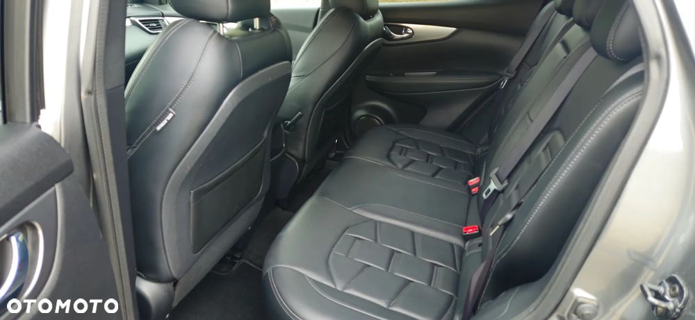 Nissan Qashqai 1.2 DIG-T Xtronic TEKNA+ - 14