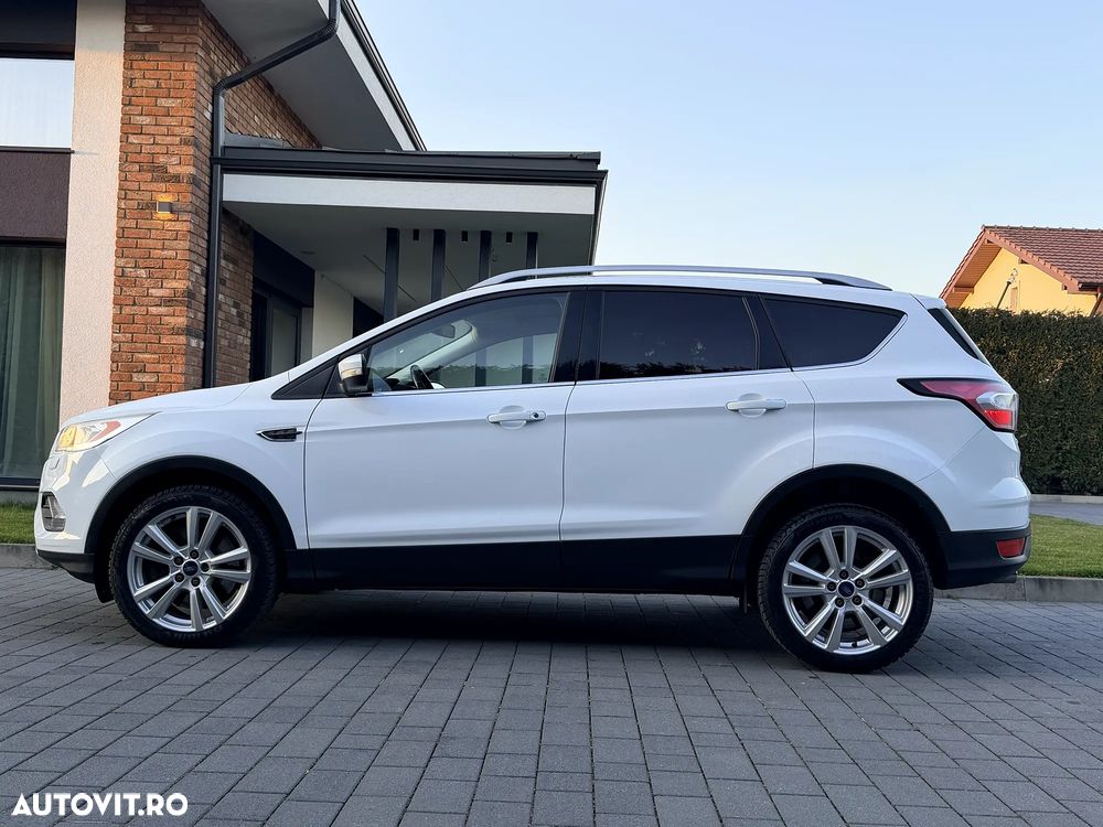 Ford Kuga - 5