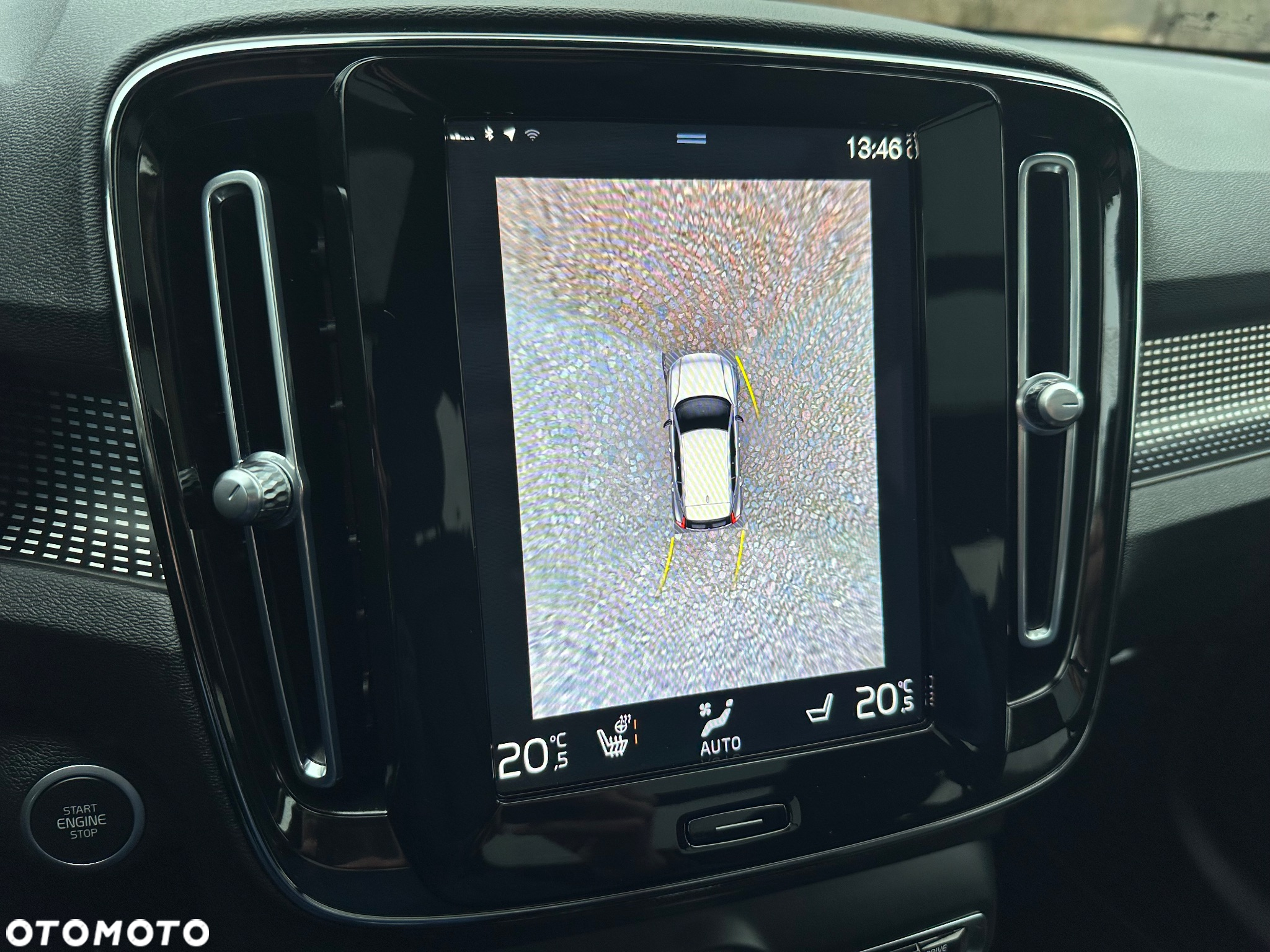 Volvo XC 40 B5 B AWD Geartronic RDesign - 19