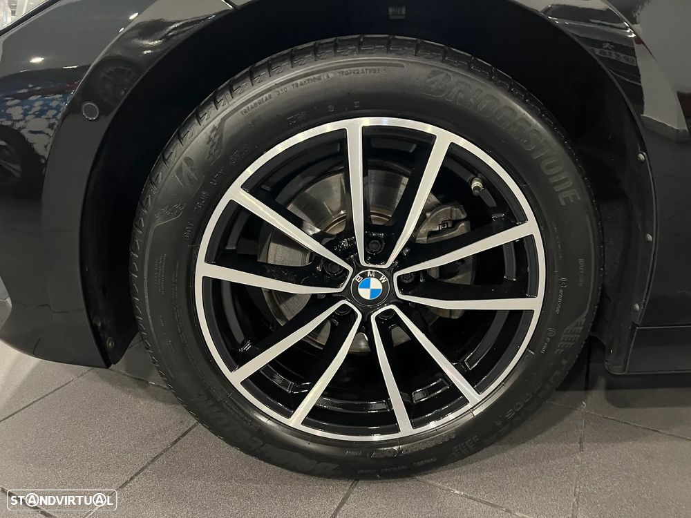 BMW 320 d Auto - 9