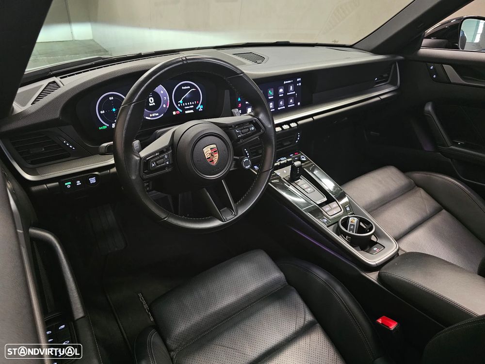 Porsche 911 (992) Carrera PDK - 30