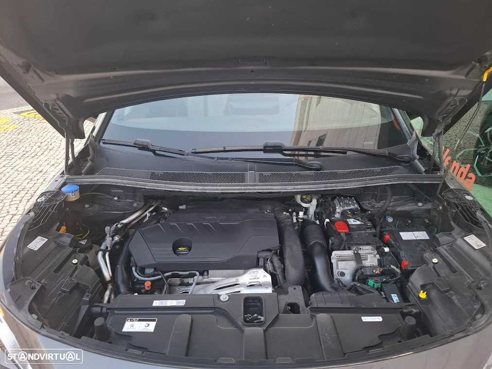 Peugeot 3008 1.6 Hybrid GT Line e-EAT8 - 58