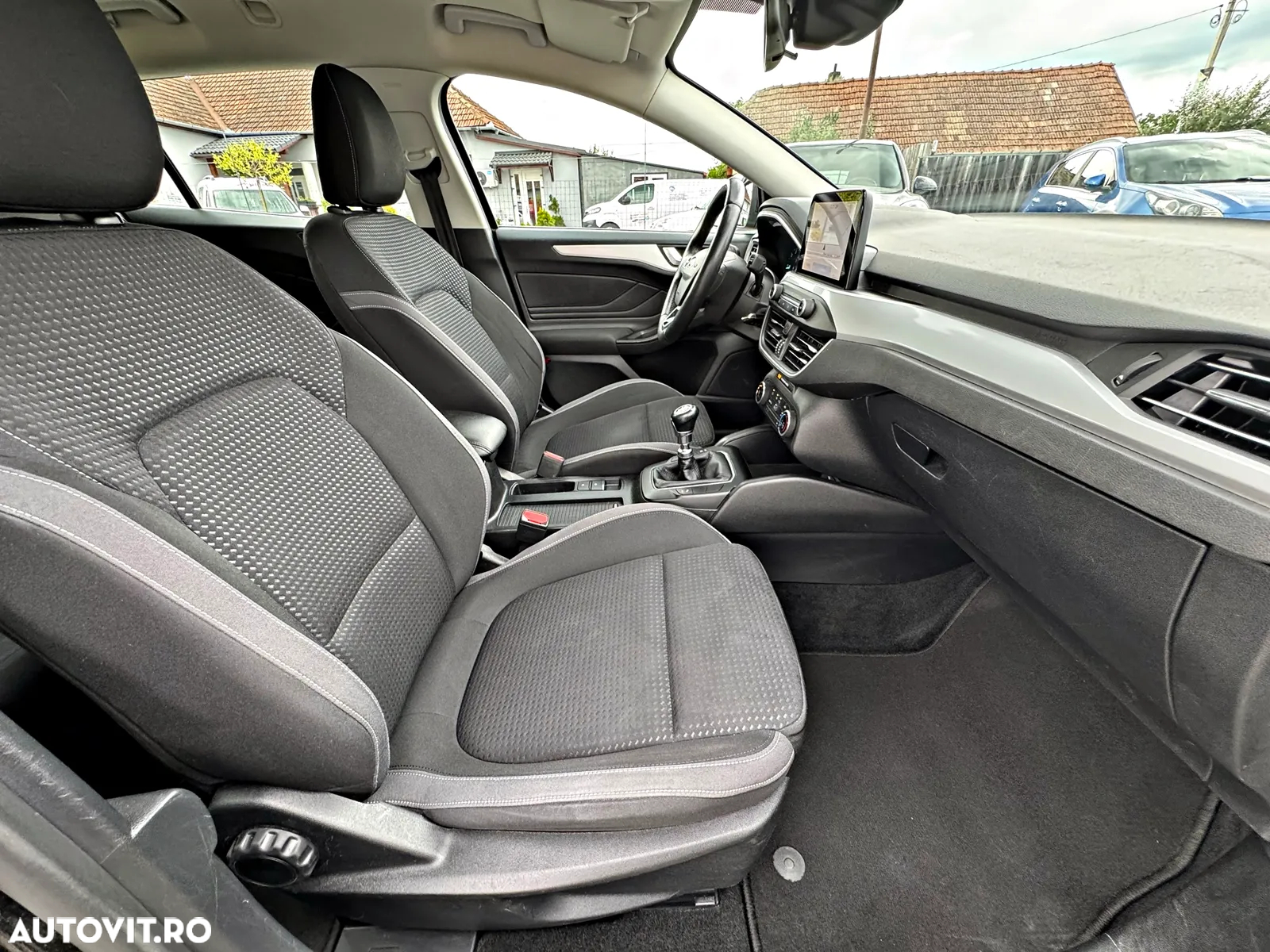 Ford Focus 1.5 EcoBlue Start-Stopp-System COOL&CONNECT - 8