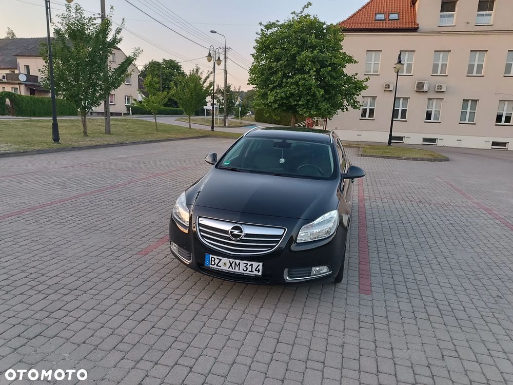 Opel Insignia 1.6 Turbo Sport - 2